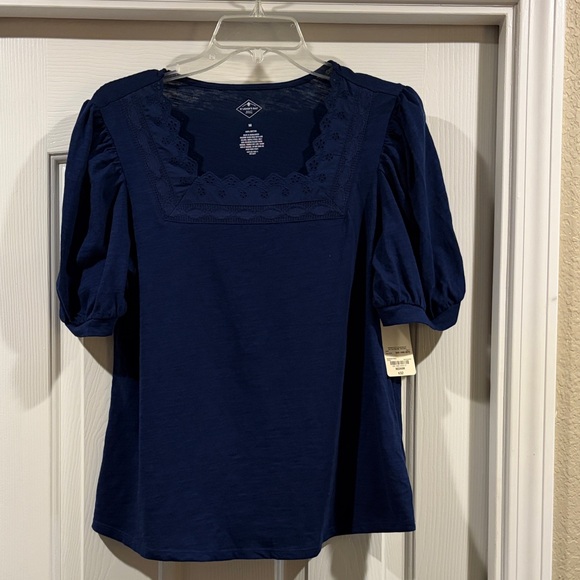 St. John’s Bay Navy Puff Sleeve Square Neck Top NWT size M - Picture 2 of 5